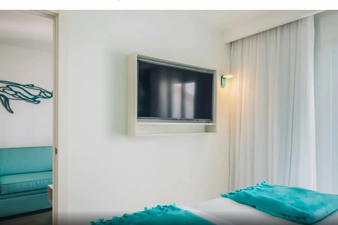 Iberostar Waves Alcudia Park Hotel Playa de Muro